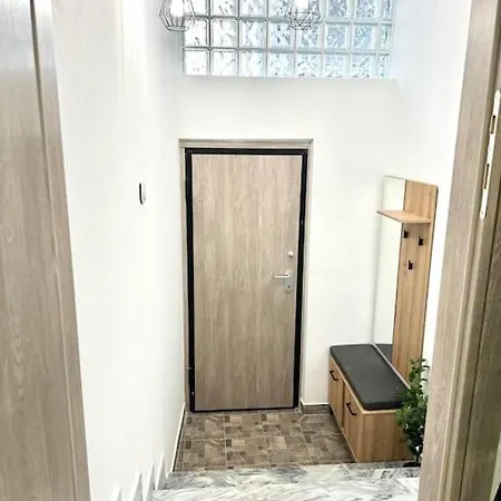 The Lux Vol.2 Apartment *