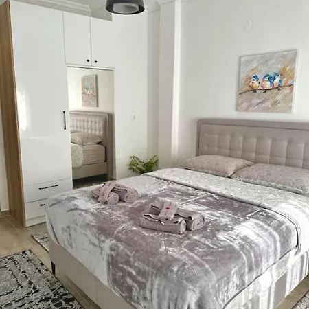 The Lux Vol.2 Apartment