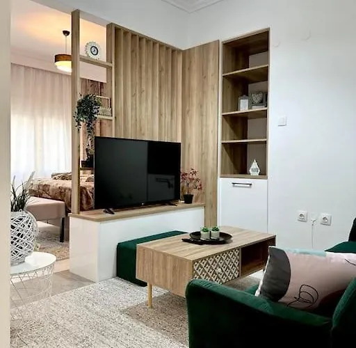 The Lux Vol.2 Thessaloniki